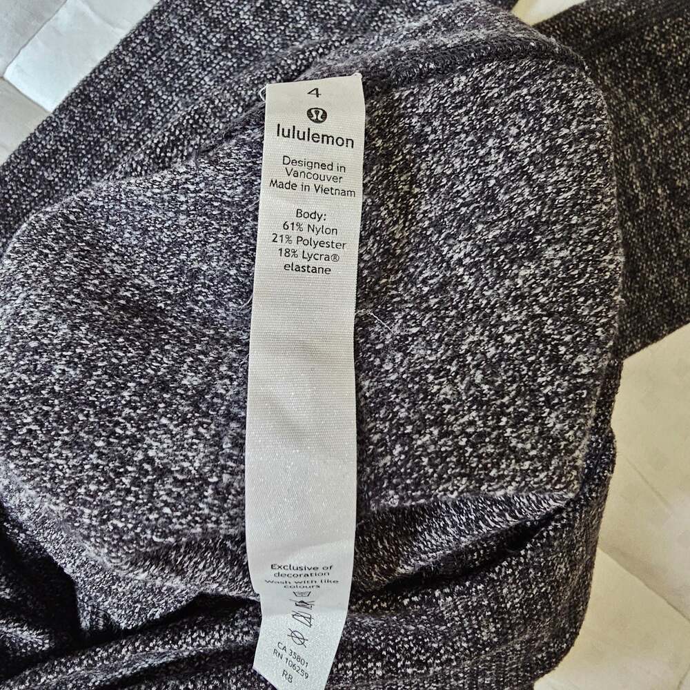 Lululemon Crop Leggings Size 4 Gray Black Heathered Yoga Athletic Pants - Picture 4 of 4